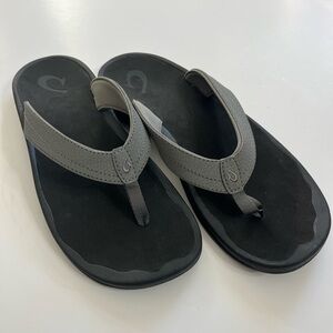 Olukai Ohana W Gray Black Sandals Size 11
